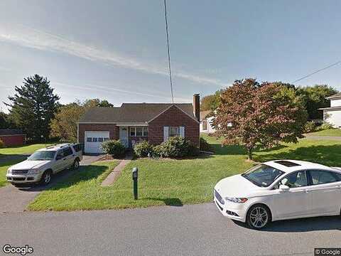 Broad, EASTON, PA 18045