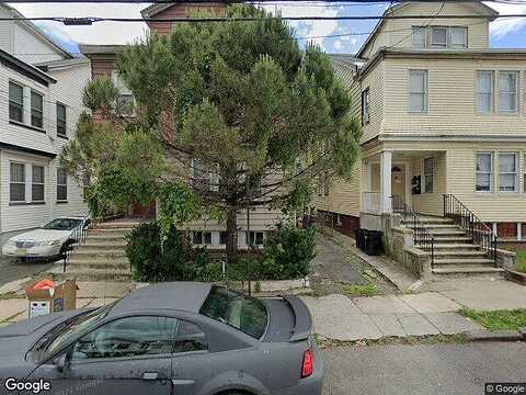 Vermont, IRVINGTON, NJ 07111
