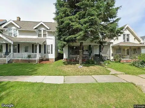 White, TOLEDO, OH 43605