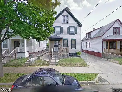 19Th, MILWAUKEE, WI 53206