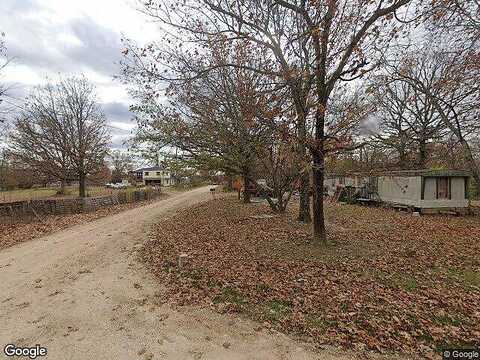 Samantha Ln, WAYNESVILLE, MO 65583