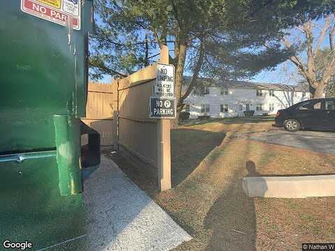 Georgia, OAKDALE, CT 06370