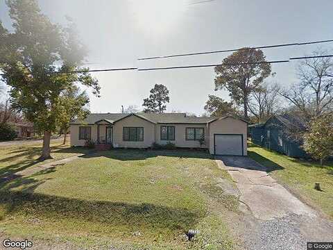 1St, GROVES, TX 77619