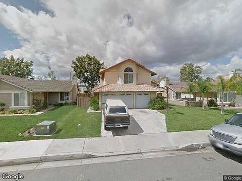 Avenida Interno, MENIFEE, CA 92585