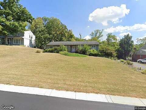 Whitehouse, CINCINNATI, OH 45244