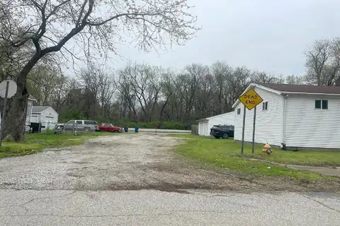 12Th, TERRE HAUTE, IN 47802