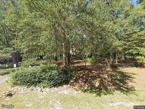 Sundance, PASS CHRISTIAN, MS 39571