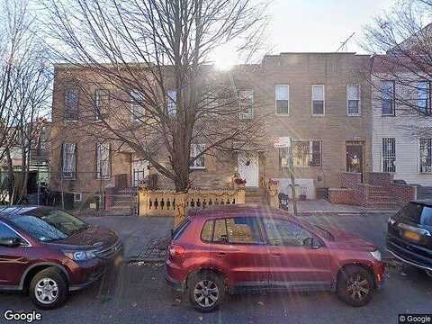 Macdougal, BROOKLYN, NY 11233