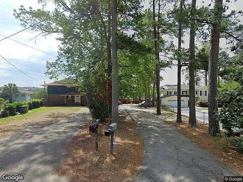 Circle, CHAPIN, SC 29036