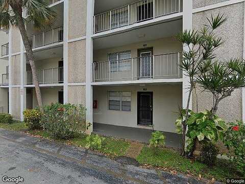 48Th, LAUDERDALE LAKES, FL 33313