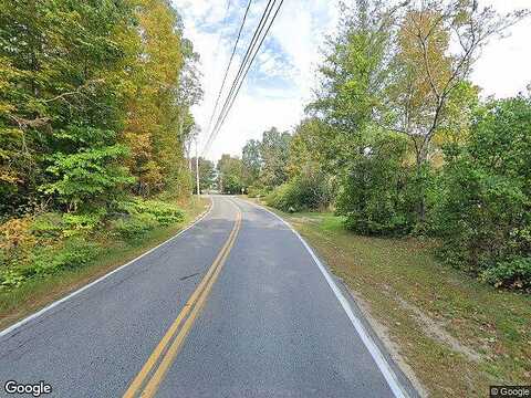Crown Point Rd, BARRINGTON, NH 03825