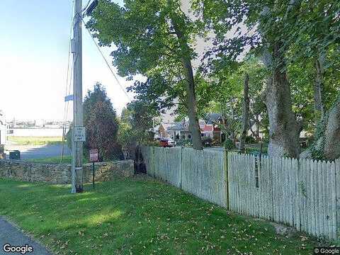 Oneil, SOMERSET, MA 02725