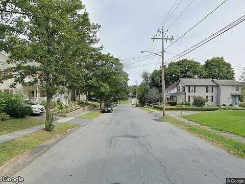 Parkway, WARWICK, NY 10990