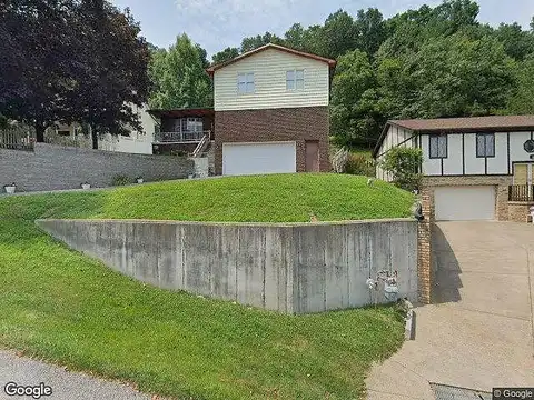 Dogwood, MADISON, WV 25130