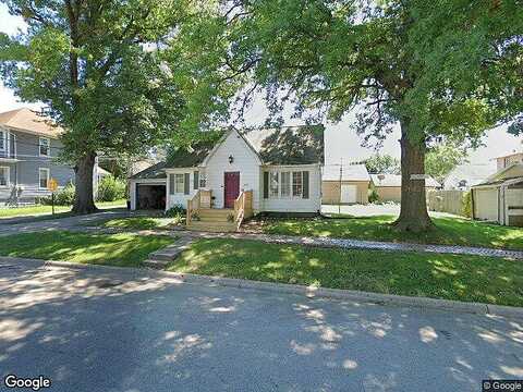 Maple, CANTON, IL 61520