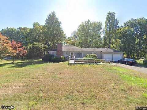 Fernwood, EAST LONGMEADOW, MA 01028