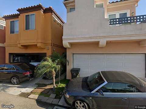 22Nd, HUNTINGTON BEACH, CA 92648