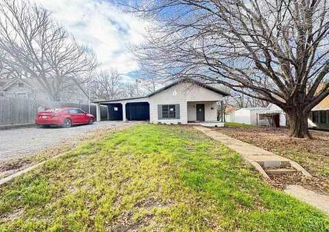 S Loyd St, Hamilton, TX 76531