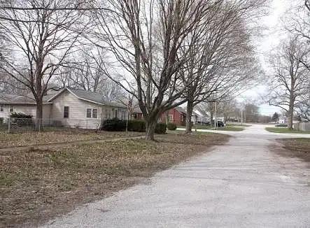 West, HOMER, IL 61849