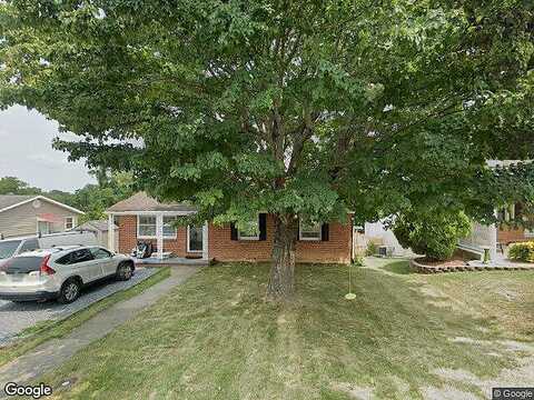Hoover, STAUNTON, VA 24401