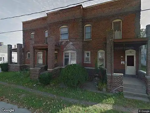Oak, DANVILLE, IL 61832