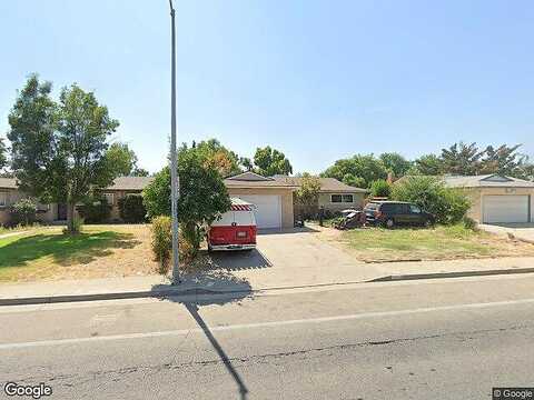 Minnewawa, CLOVIS, CA 93612
