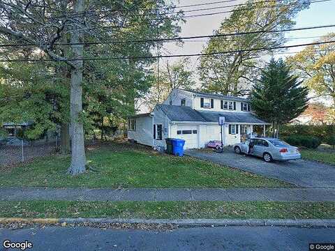 Claudia, ISELIN, NJ 08830