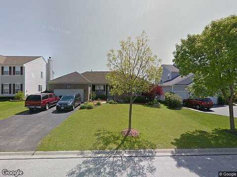 Cross Creek, LINDENHURST, IL 60046