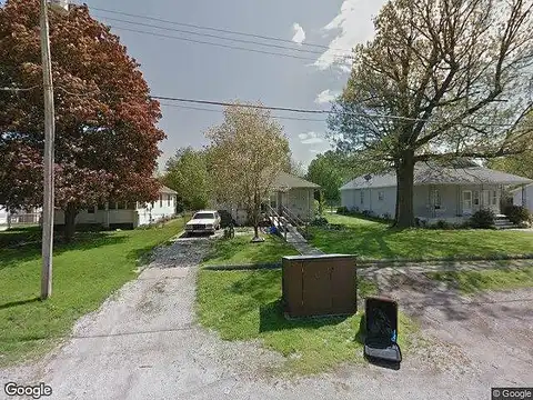 Main, THAYER, IL 62689