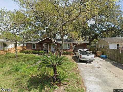 Robertson, SAVANNAH, GA 31404
