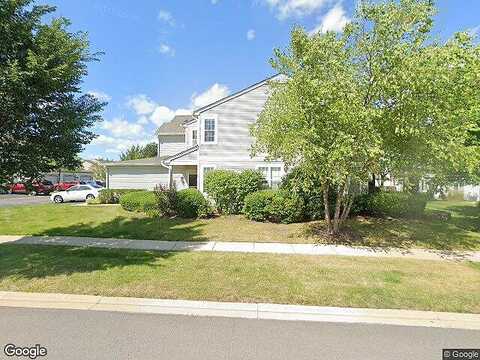 Falling Waters, LINDENHURST, IL 60046