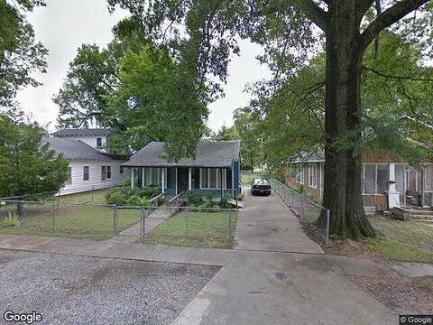 Vine, NEWPORT, AR 72112