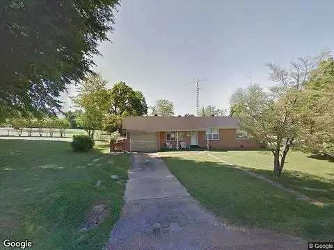 Circle, SOUTH FULTON, TN 38257
