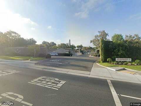 Kingswood, FULLERTON, CA 92835