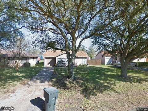Oak, GROVES, TX 77619