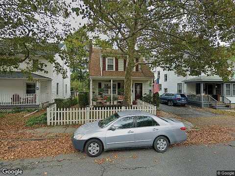 Lucas, KINGSTON, NY 12401