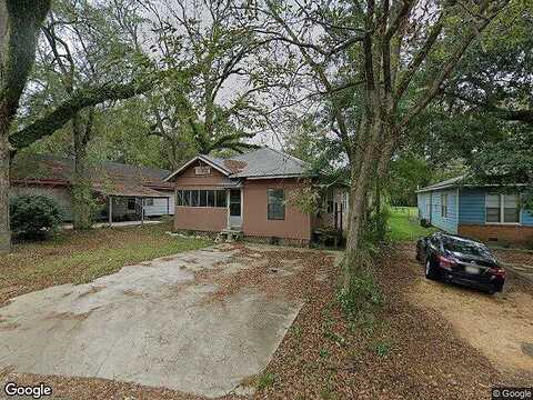 Monticello, HAZLEHURST, MS 39083