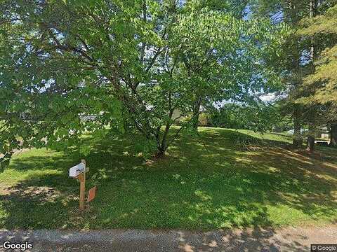 Oak, COOKEVILLE, TN 38506