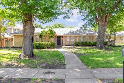 2641 Pinehurst Drive, Plano, TX 75075