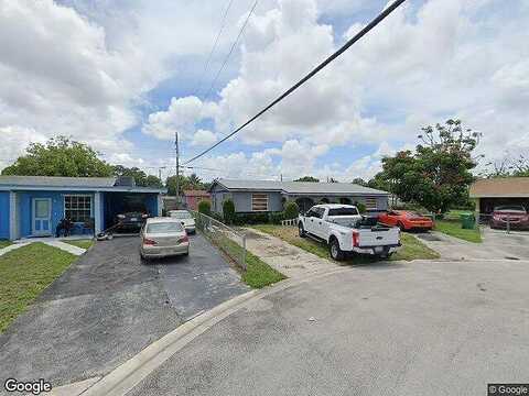 15Th, LAUDERHILL, FL 33311