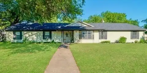 695 SE 32ND Street, Paris, TX 75460