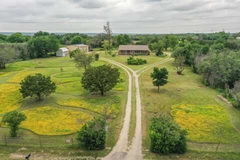 555 Embers Lane, Weatherford, TX 76085