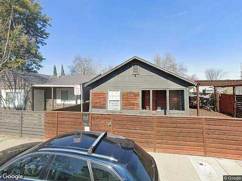 21St, SACRAMENTO, CA 95820