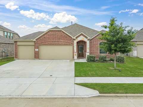 949 Skytop Drive, Fort Worth, TX 76052