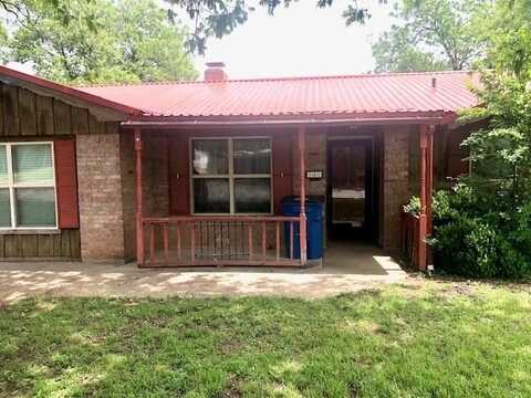 141 Gregg Street, Albany, TX 76430