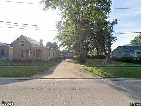 Oak, MANTENO, IL 60950