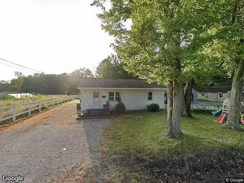 East, BETHEL, OH 45106