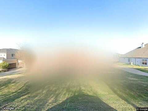 Crown, WILLOW PARK, TX 76087