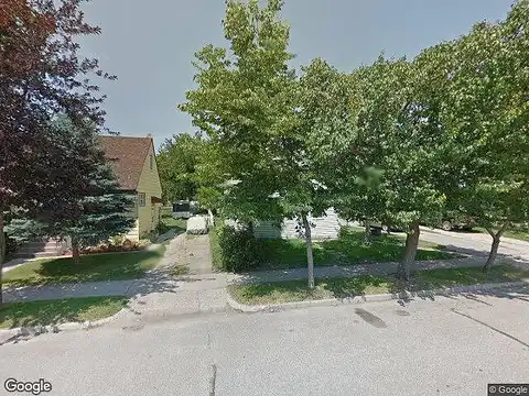 Cromb, CROOKSTON, MN 56716