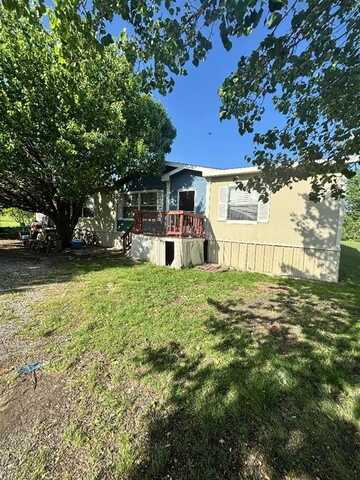 3400 Raindrop Drive, Alvarado, TX 76009
